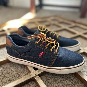 Levi’s Comfort Canvas Boat Shoe Sneakers